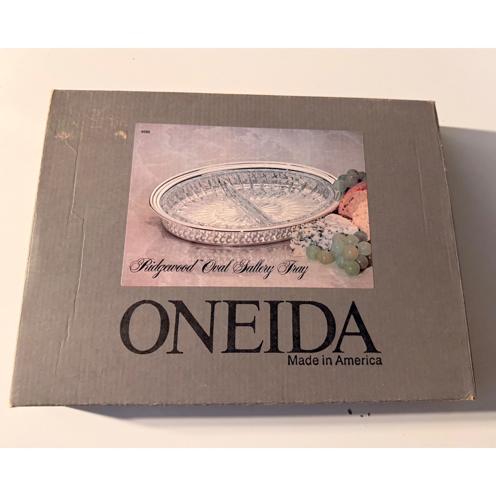 Oneida Ridgewood Oval Gallery Tray Silverplate with Divided Glass Insert 4699